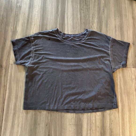 Lululemon Cates Tee *Fade Washed Lunar Rock Size 4 - Picture 2 of 6